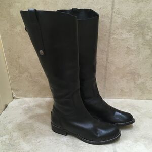 NEW WITHOUT TAGS MATISSE YORKER WIDE CALF RIDING BOOTS IN BLACK LEATHER